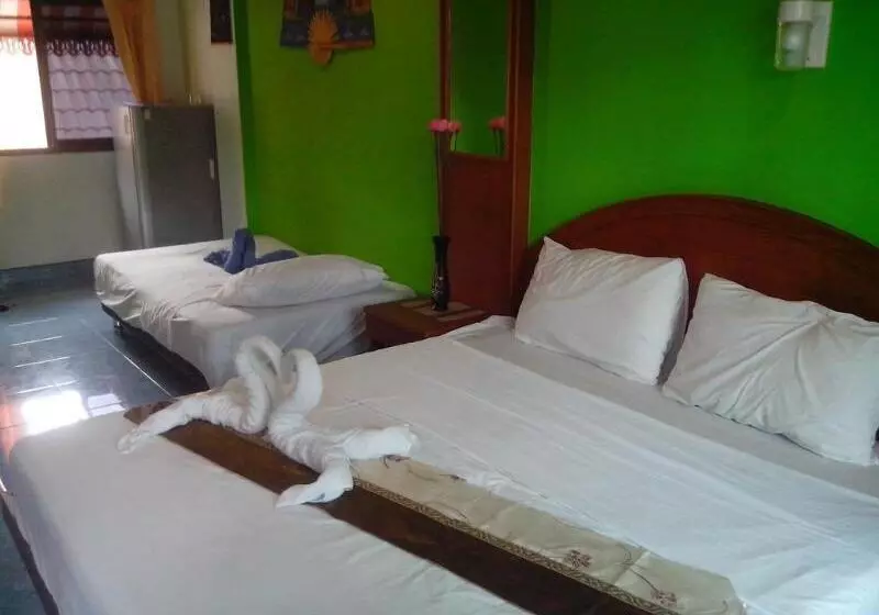 Отель The Guest House Sha