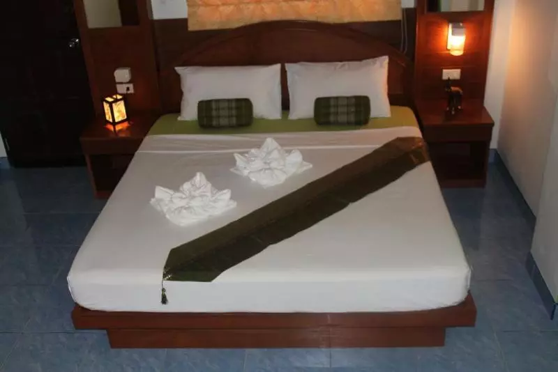 Отель The Guest House Sha