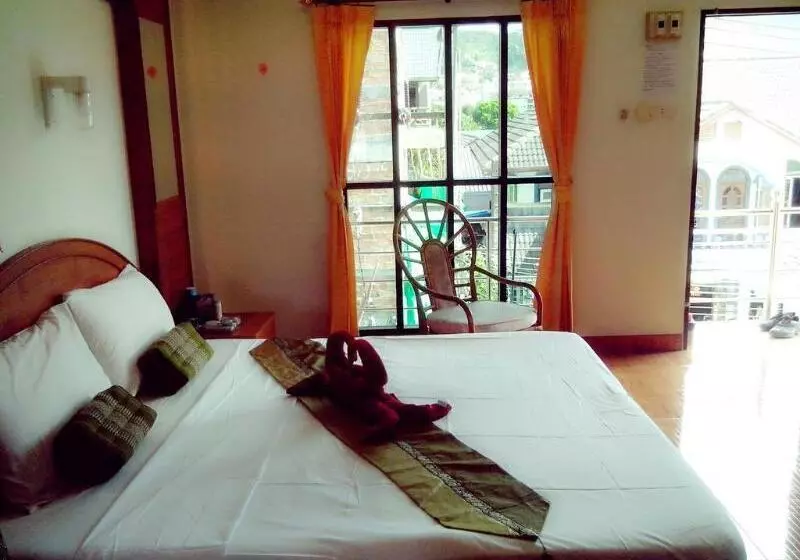 Отель The Guest House Sha