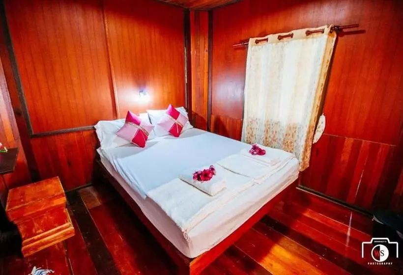هتل Venus Resort