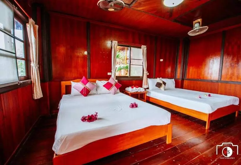 هتل Venus Resort