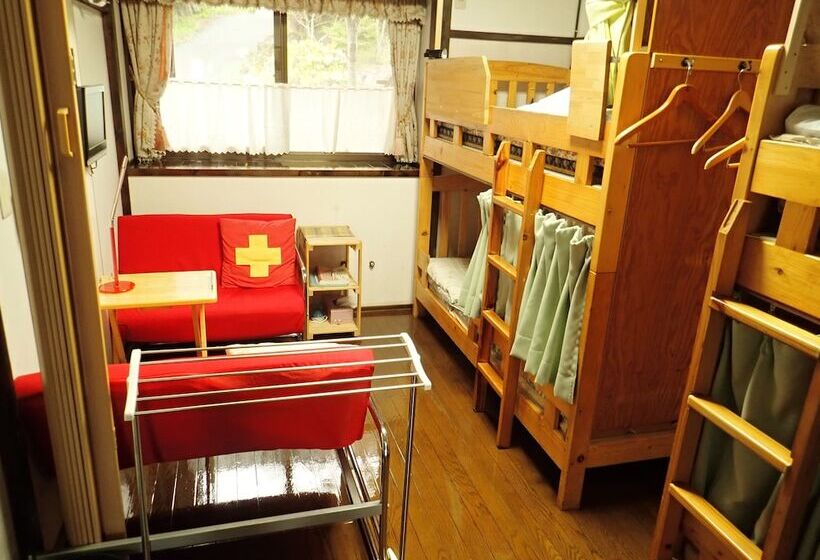 Yufuin Country Road Youth Hostel