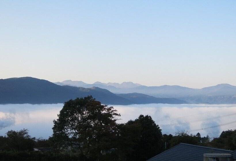 Yufuin Country Road Youth Hostel