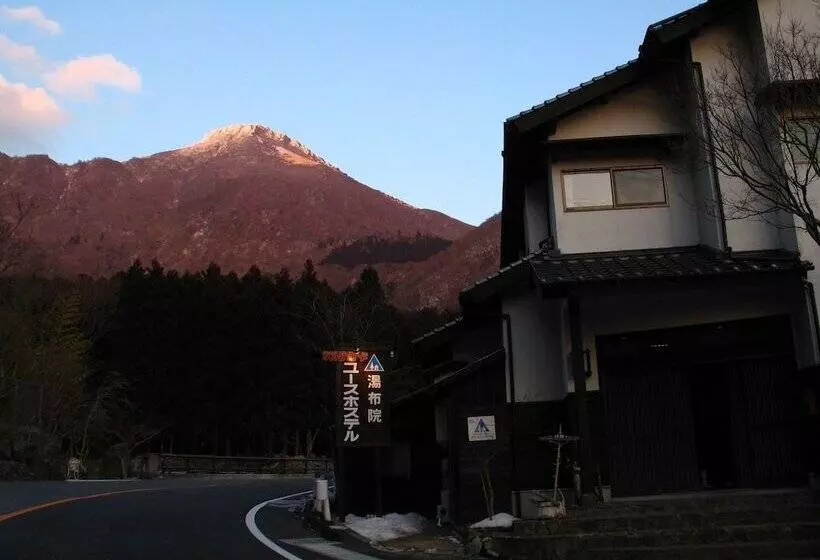 Yufuin Country Road Youth Hostel