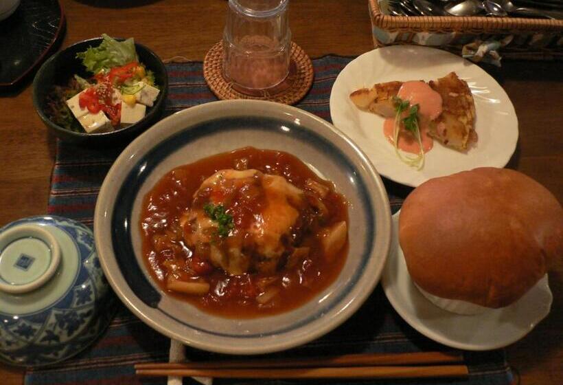 Yufuin Country Road Youth Hostel