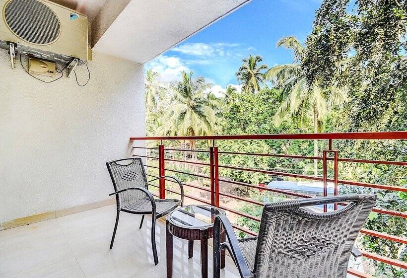 Arotel Rooms & Suites