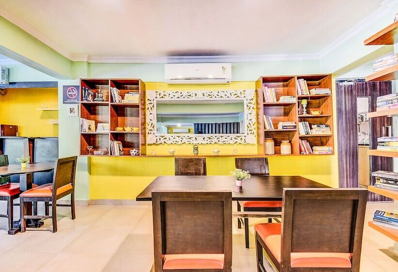 Arotel Rooms & Suites