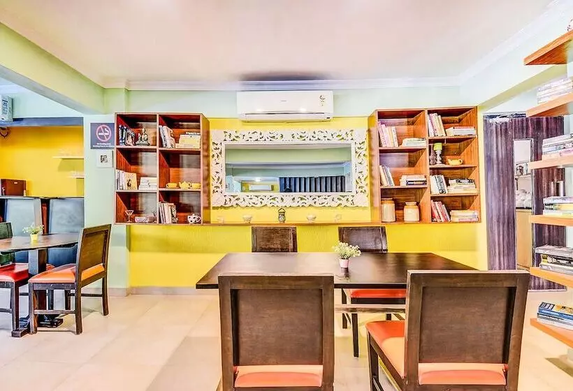 Arotel Rooms & Suites