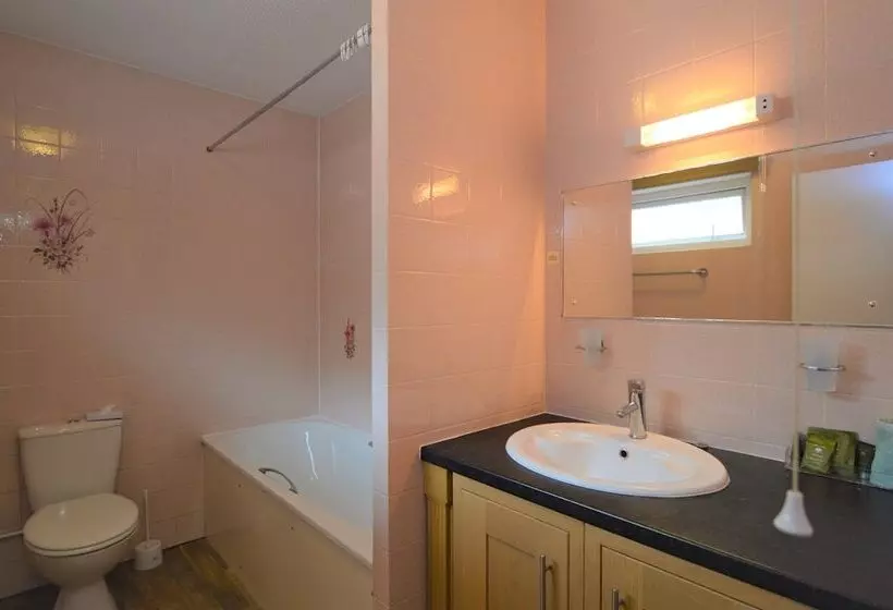 צימר Pink Beach Guest House