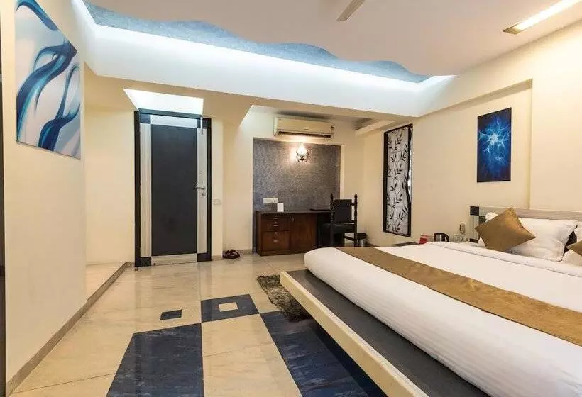 Dragonfly Apartments