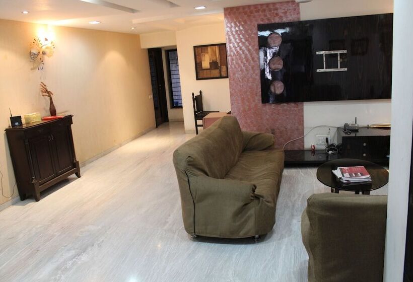 Dragonfly Apartments