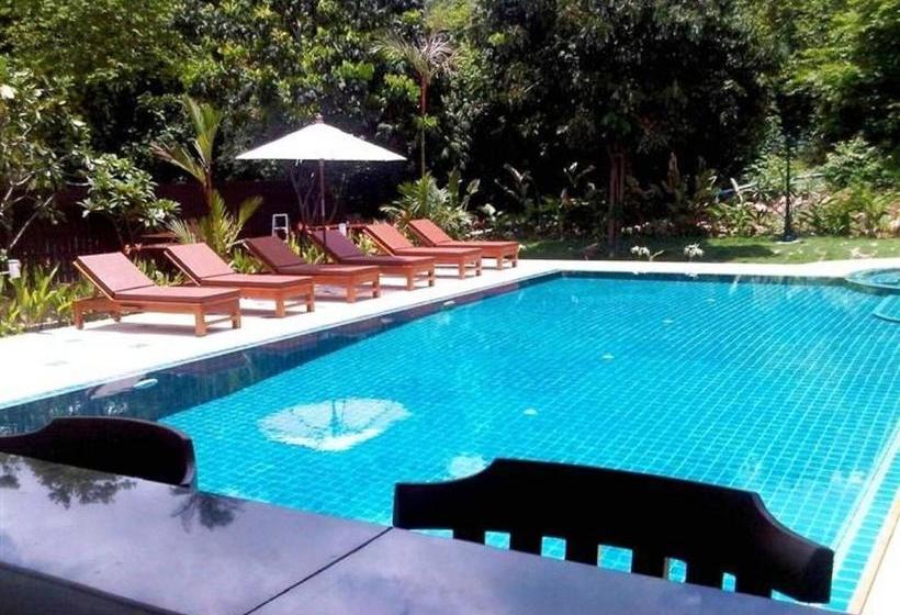 فندق Baanrommai Resort