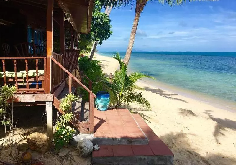 هتل Bangpo Village