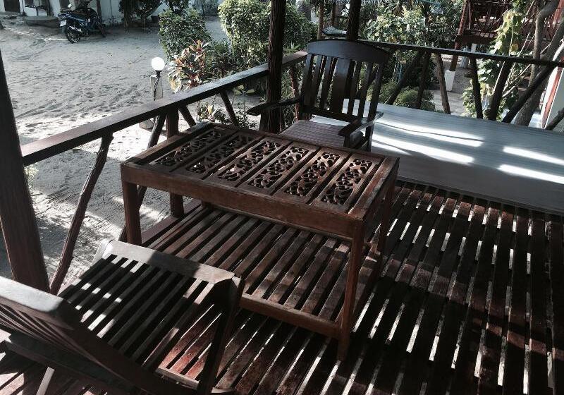 酒店 Bangpo Village