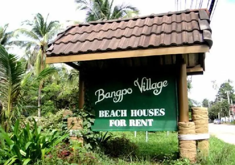 ホテル Bangpo Village