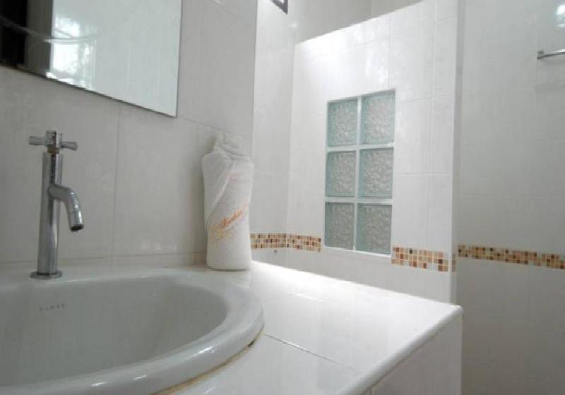 ホテル Buathong Resort