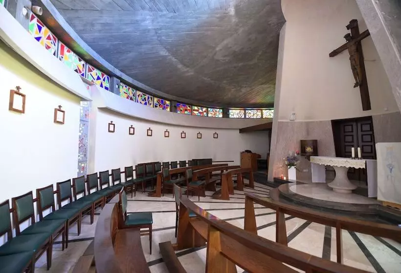 Отель Consolata