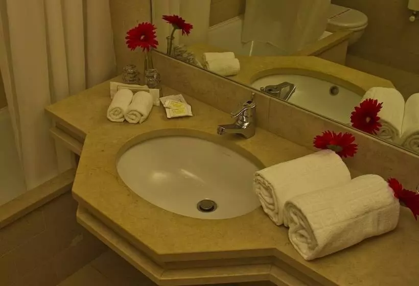 Отель Consolata