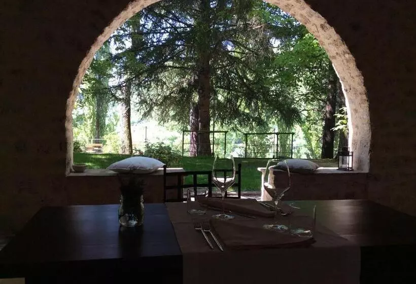 ホテル Convento Di Acqua Premula