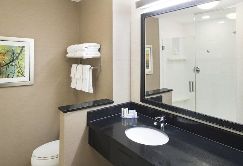 هتل Fairfield Inn & Suites By Marriott Houston Pasadena