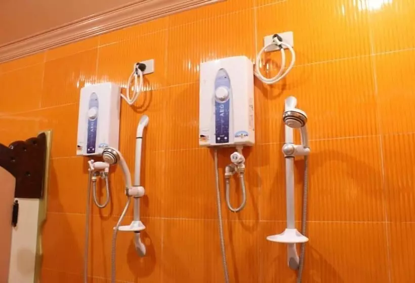 호텔 Golden Stallion Suites