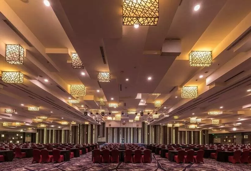 Hotel Holiday Inn Cikarang Jababeka, An Ihg