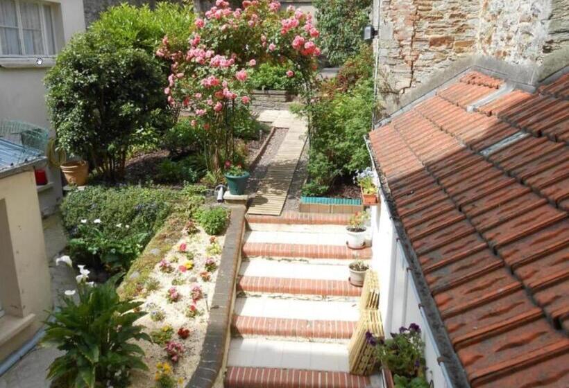 ホテル Hôtel De La Gare