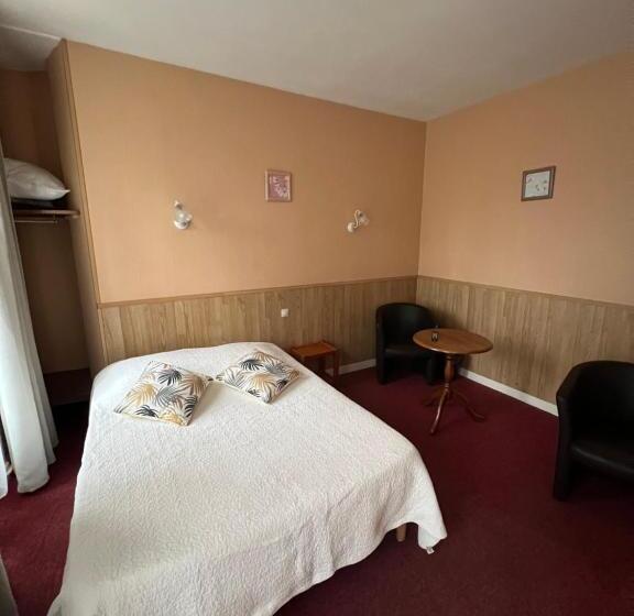 ホテル Hôtel De La Gare