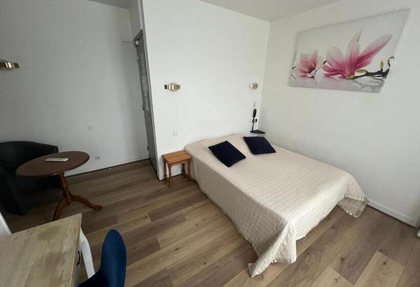 ホテル Hôtel De La Gare