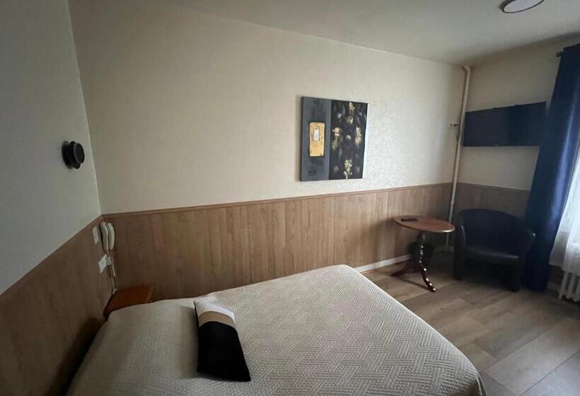 ホテル Hôtel De La Gare