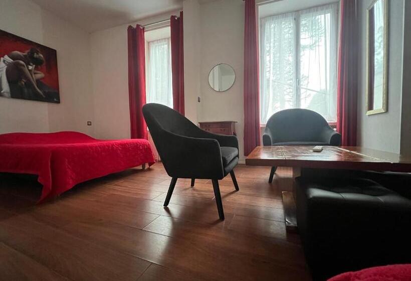 ホテル Hôtel De La Gare