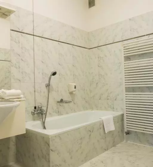 Отель Locanda San Fiorenzo