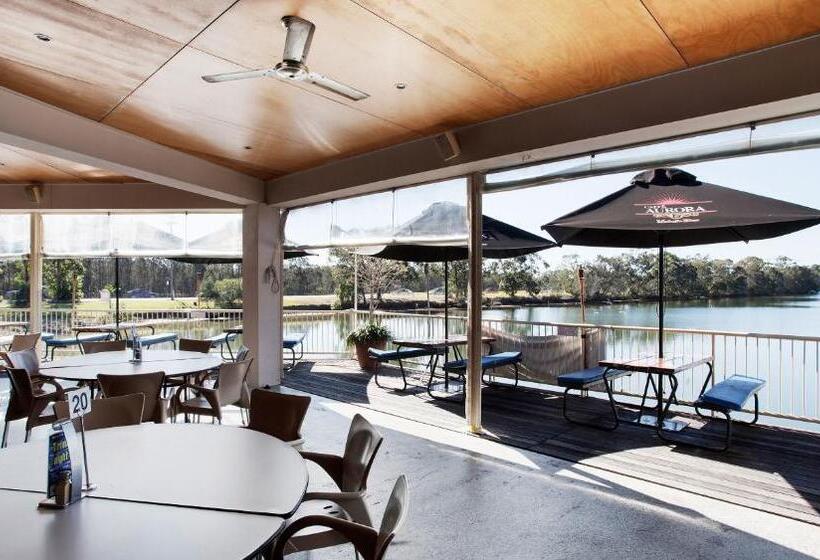 בית מלון כפרי Nightcap At Waterfront