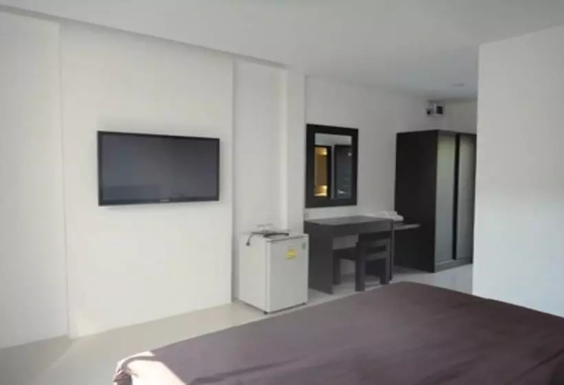 בית מלון כפרי O  Drive Resort &