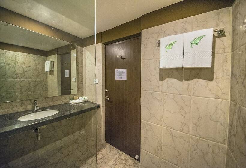 בית מלון כפרי The Fern Residency Kolkata