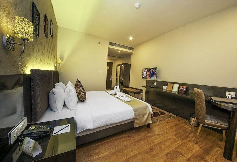 בית מלון כפרי The Fern Residency Kolkata