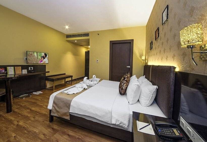 בית מלון כפרי The Fern Residency Kolkata