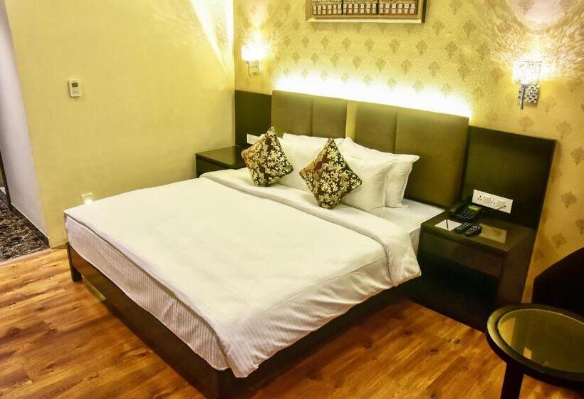 בית מלון כפרי The Fern Residency Kolkata