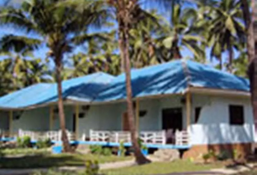 هتل Yuzana Resort Ngwe Saung Beach