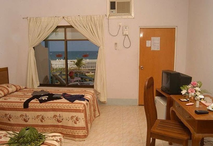 هتل Yuzana Resort Ngwe Saung Beach