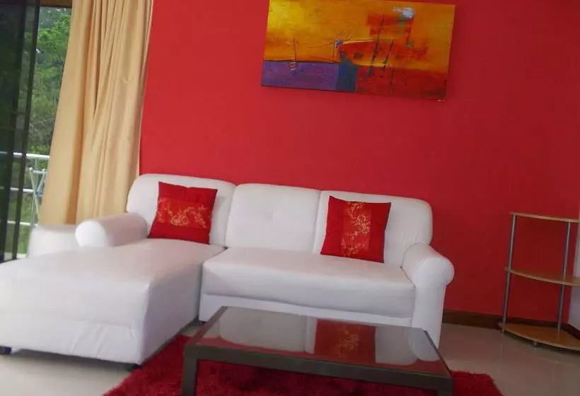 Mountain Seaview Luxury Apartments