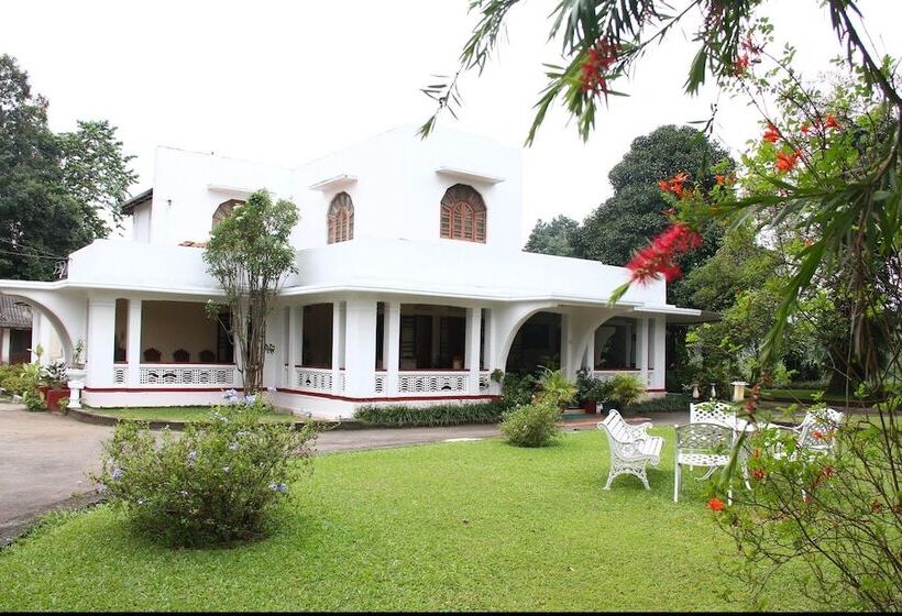 Пансион Margaret Villa