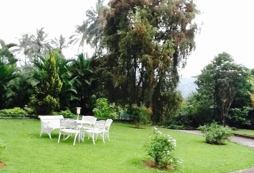 Пансион Margaret Villa