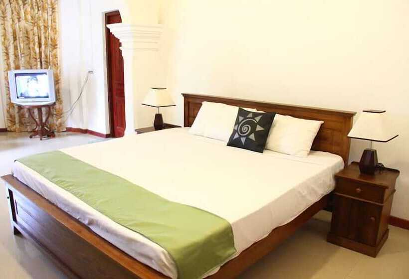 Пансион Margaret Villa