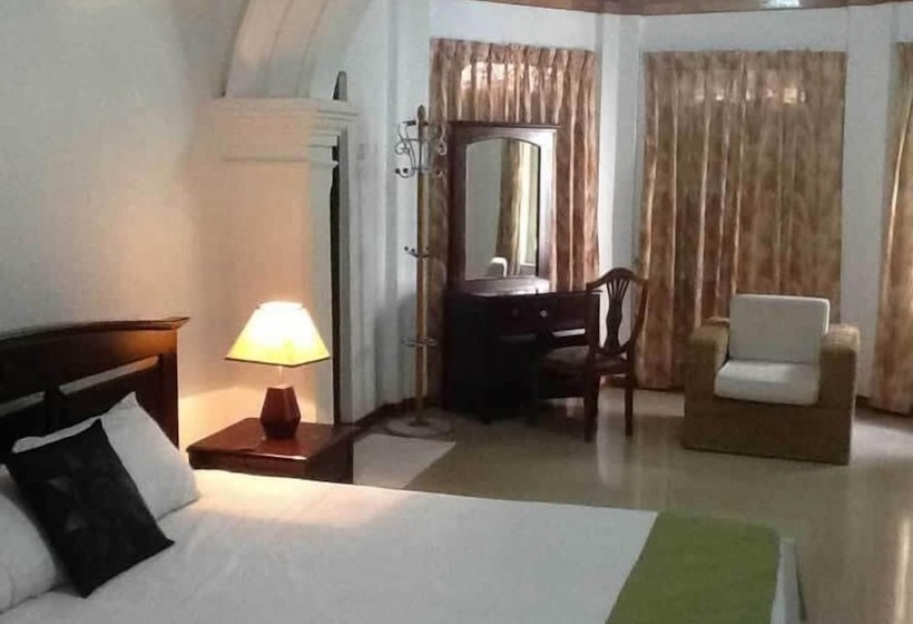 Пансион Margaret Villa