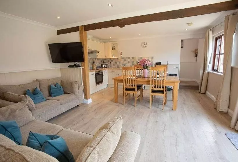 Пансион Newclose Farm