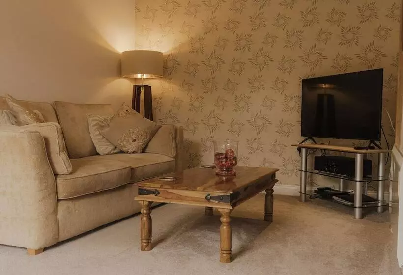 Пансион Newclose Farm