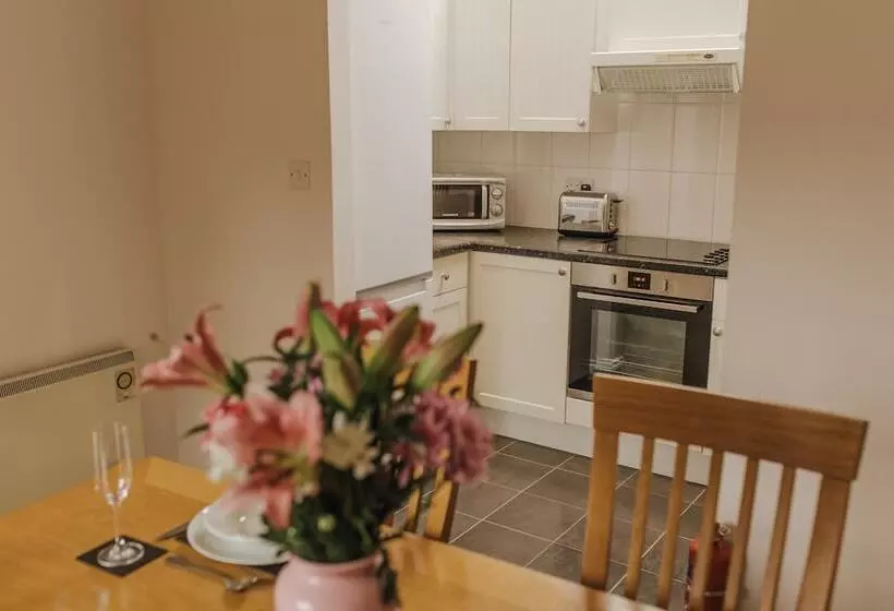 Пансион Newclose Farm