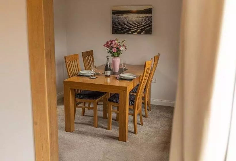 Пансион Newclose Farm