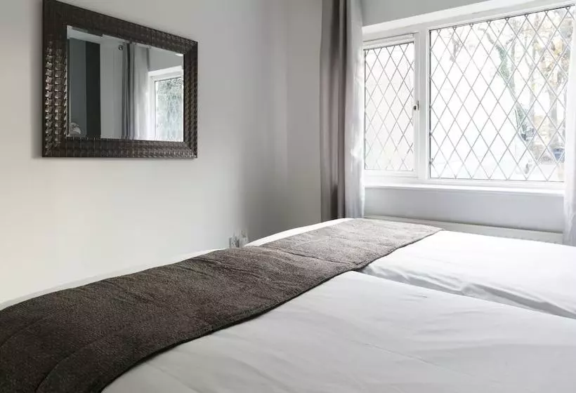 The Addenbrooke S Suite